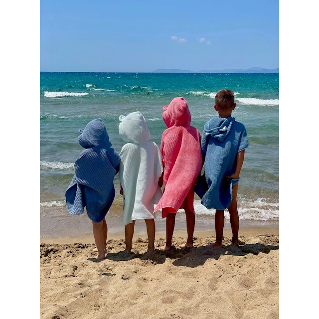 Detské letné pončo s kapucňou a uškami bledošedé