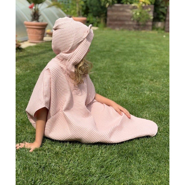 Detské letné pončo s kapucňou a uškami bledoružové