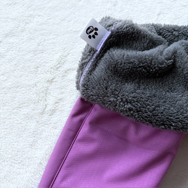 Detské zimné softshellové zateplené nohavice s barančekom fialové