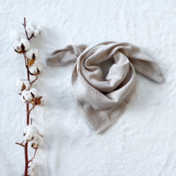 Detská mušelínová šatka malá 65 x 65 cm krémová 