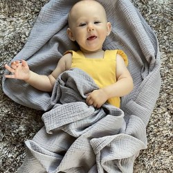 Detská mušelínová šatka veľká 125 x 125 cm bledošedá