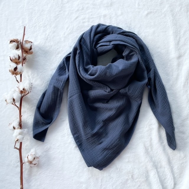 Detská mušelínová šatka veľká 125 x 125 cm indigo