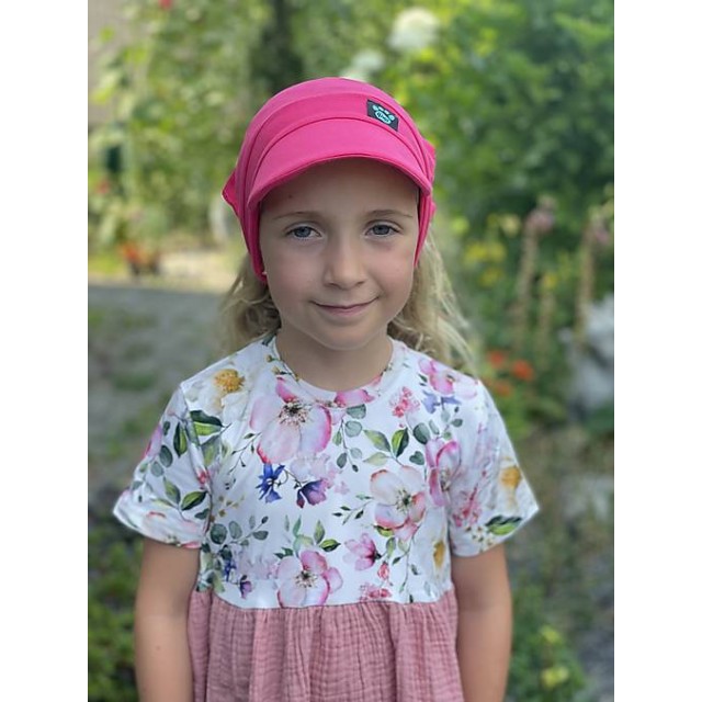 Detská letná šatka so šiltom cyklámenová