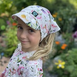 Detská letná šatka so šiltom KVETY