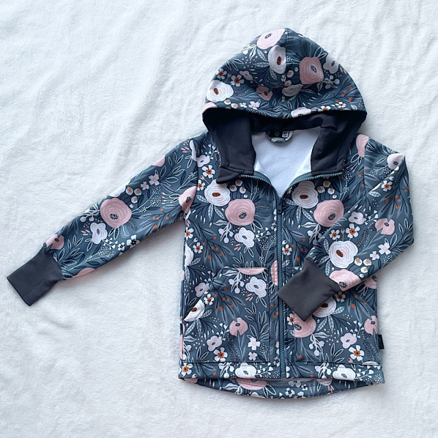 Detská softshellová bunda RUŽOVÉ KVETY NA ŠEDOM