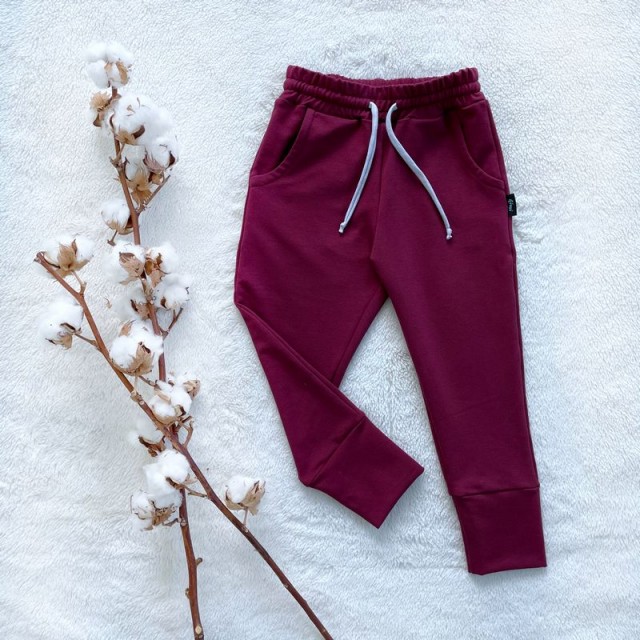 Detské klasické tepláčiky bordové